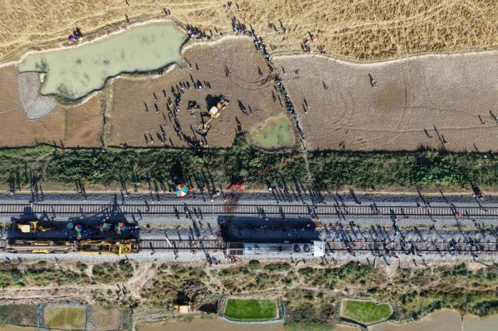 مقتل 8 فيلة بعد اصطدام قطار ركاب بقطيع في شمال شرق الهند