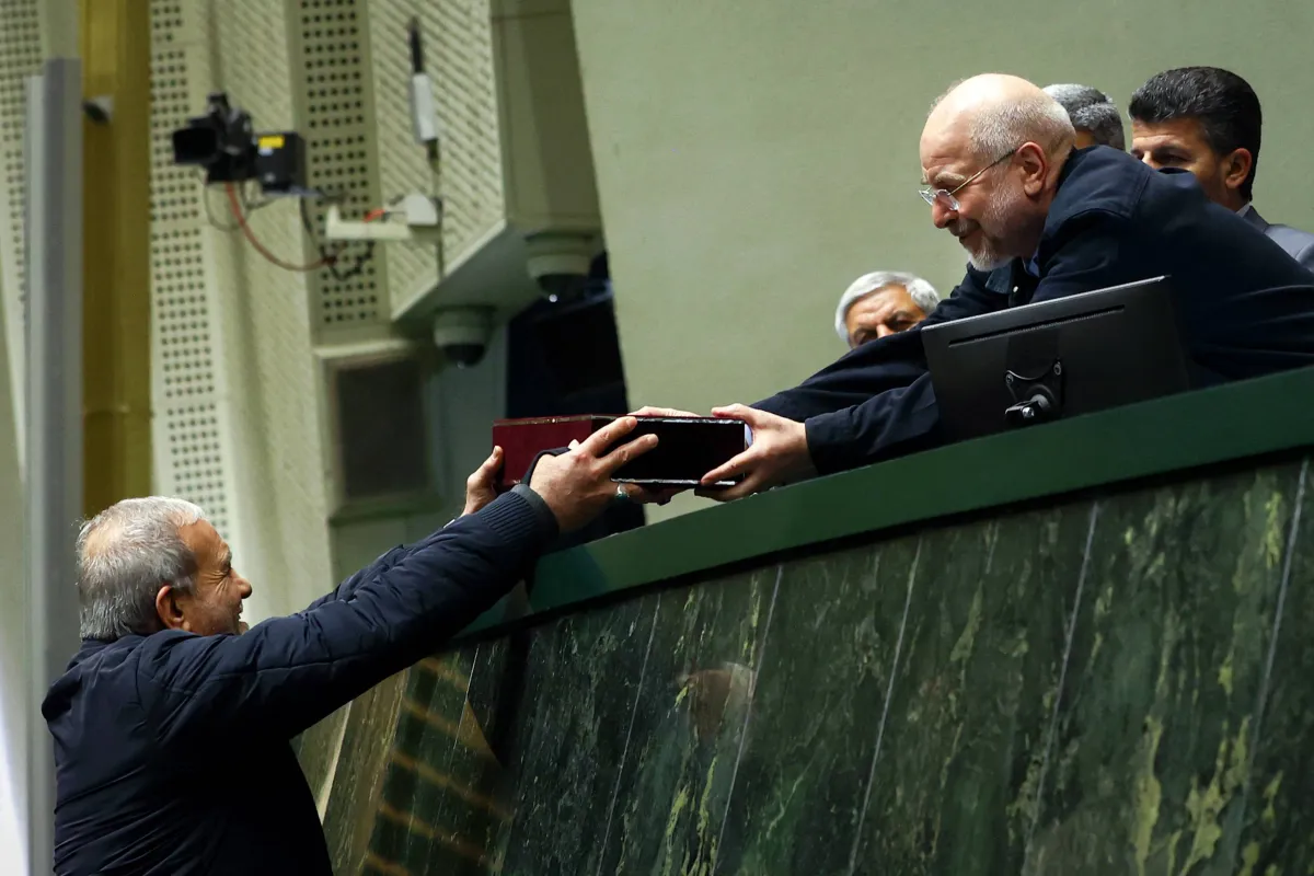 موازنة إيران 2026 تتجاوز 107 مليارات دولار لأول مرة بالريال الجديد