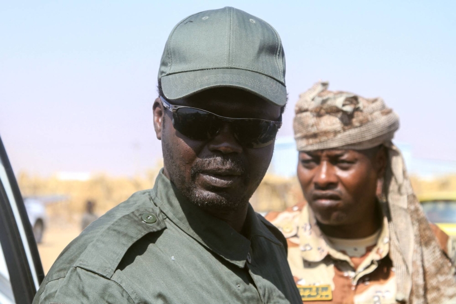 «الدعم السريع» يقترب من الحدود التشادية ومناوي يتوعد بالمواجهة