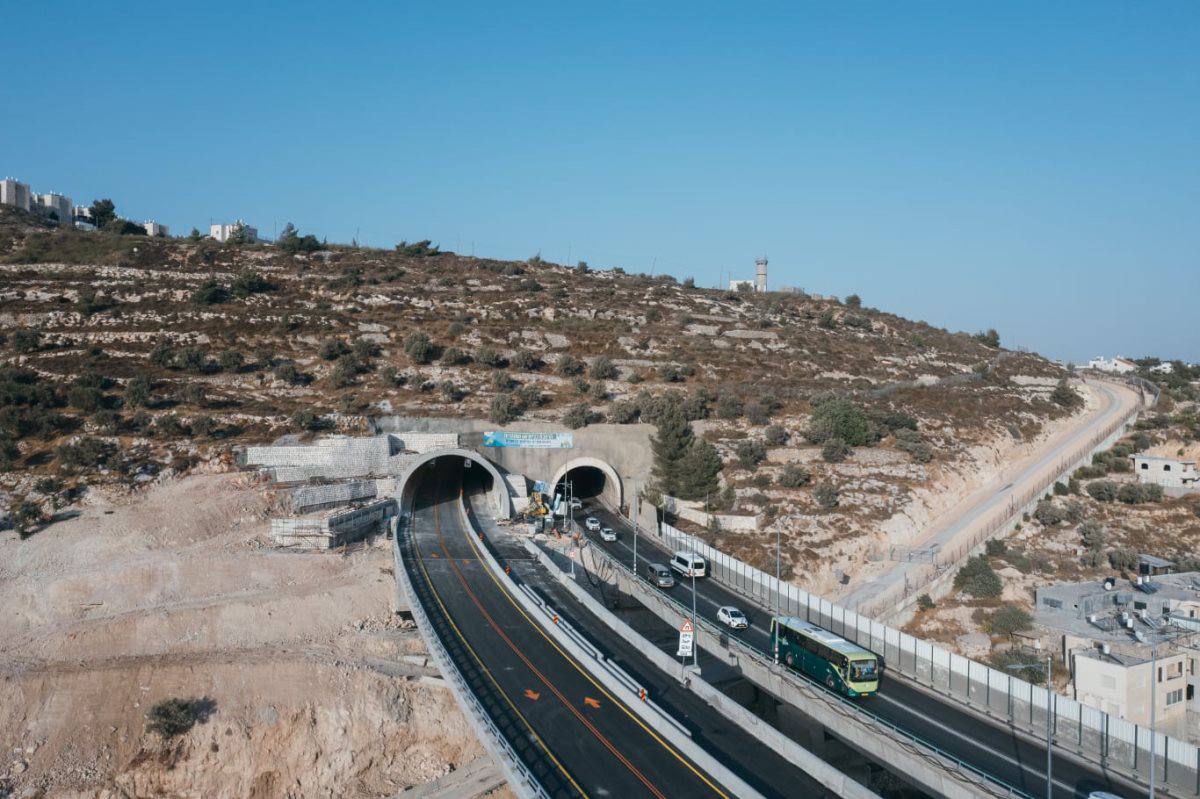 مشروع نفق استيطاني جديد يعمّق عزل جنوب القدس ويهدد القرى الفلسطينية