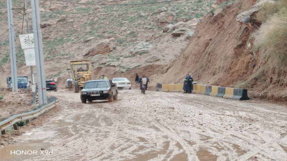 جرش: ارتفاع منسوب سيل الزرقاء ضمن مناطق المحافظة لم يشكل خطورة