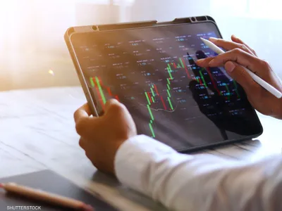 الأسهم الأوروبية تتجه لأفضل أداء سنوي لها منذ عام 2021