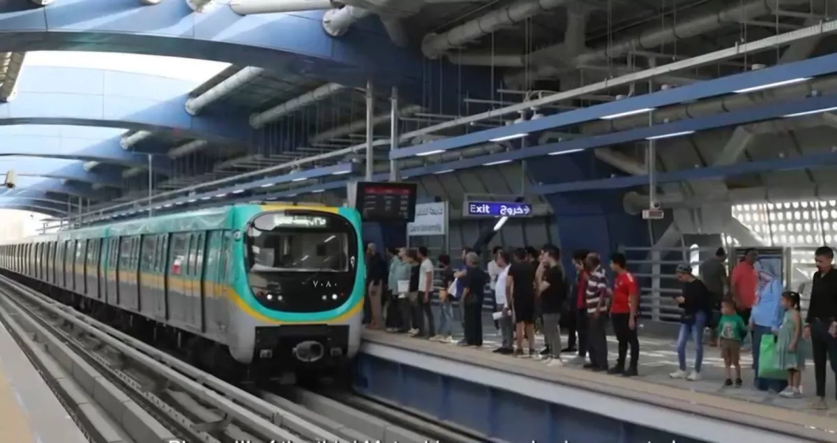 ازمة الفكة في مترو القاهرة.. هل ترفع الحكومة اسعار التذاكر؟