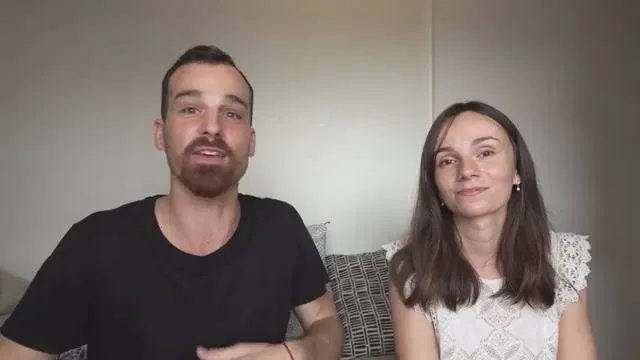 الجزائر ترحّل صانعي محتوى فرنسيين من منطقة القبائل