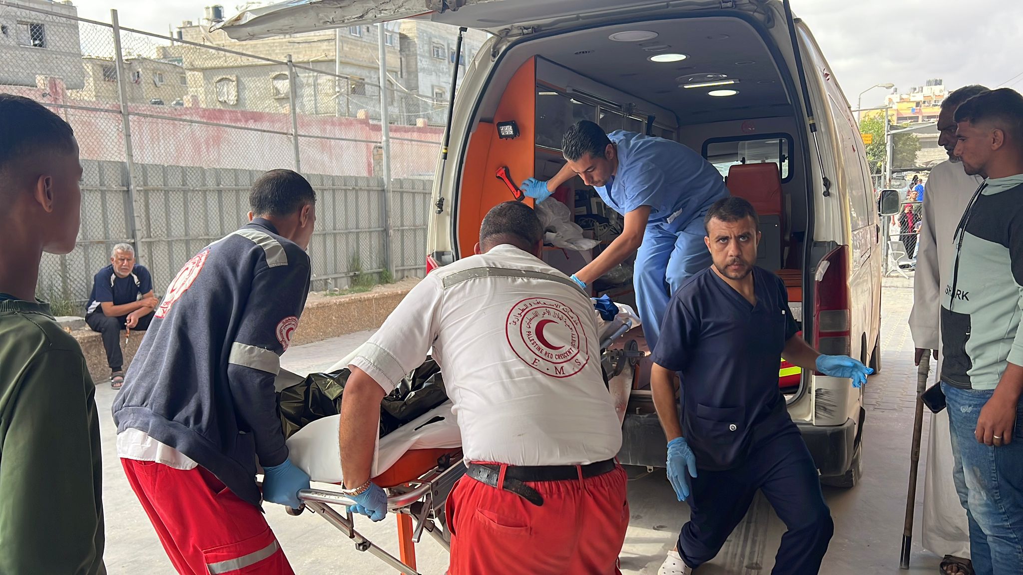 إصابات خطيرة بقصف مدفعي إسرائيلي على بيت لاهيا شمال غزة