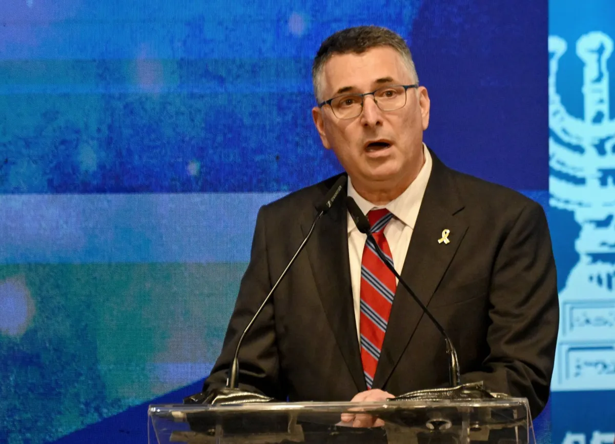 تل أبيب ترحب بسقوط مادورو: ساعر يأمل في استئناف العلاقات مع كاراكاس بعد 17 عاماً من القطيعة