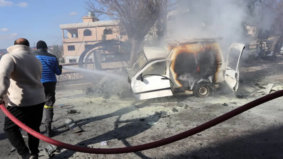 حزب الله يرفض حصرية السلاح شمال الليطاني وإسرائيل تلوح باجتياح بري