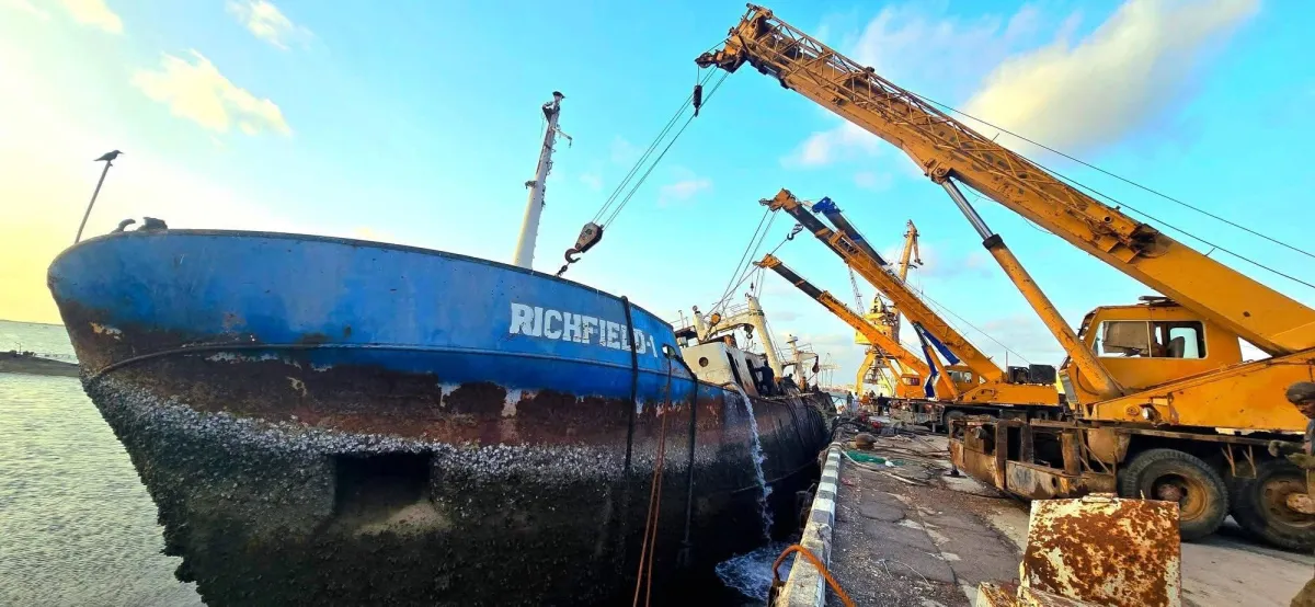 بعد سنوات من الإغلاق.. خطوات حكومية لإعادة تشغيل ميناء الاصطياد في عدن