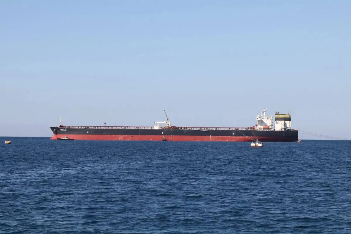 توقف شحنات النفط الفنزويلية لآسيا وشيفرون تستأنف التصدير