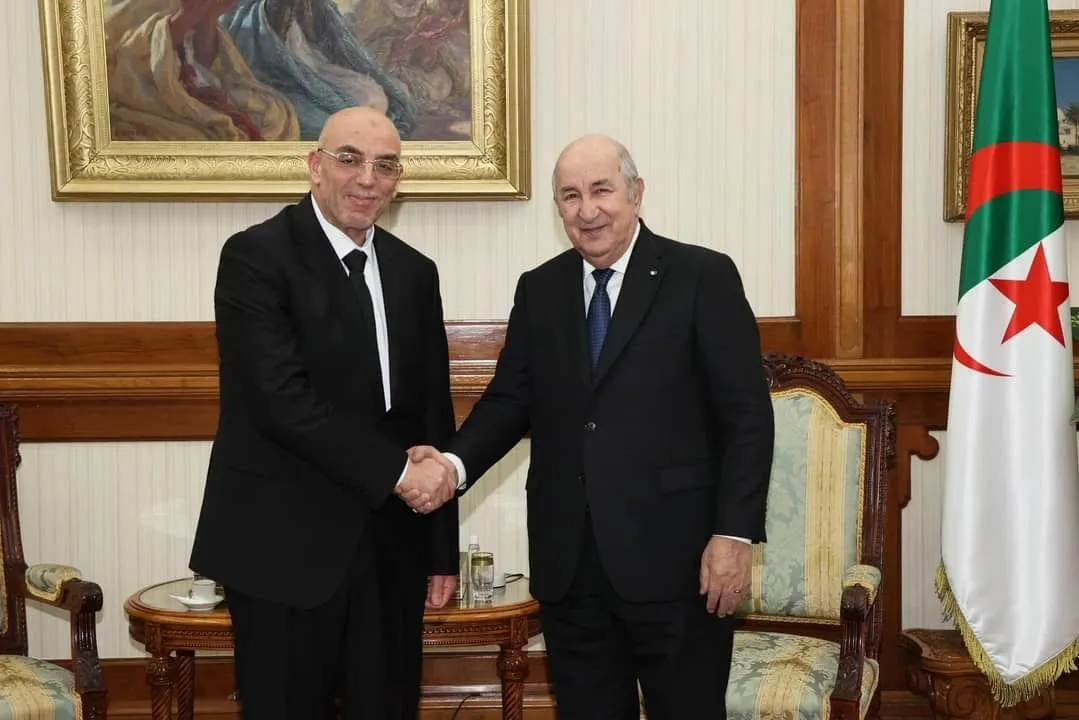 تصعيد الصراع بين الرئاسة الجزائرية والمعارضة الإسلامية