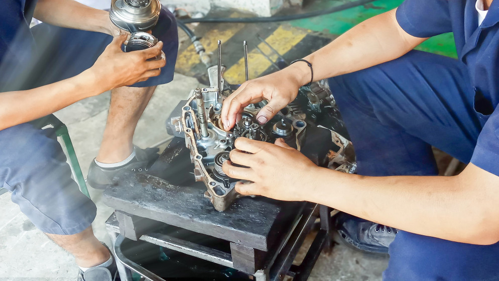 اتفاقية لتغطية المتدربين في المدارس المهنية صحيا بحالة الإصابة خلال التدريب