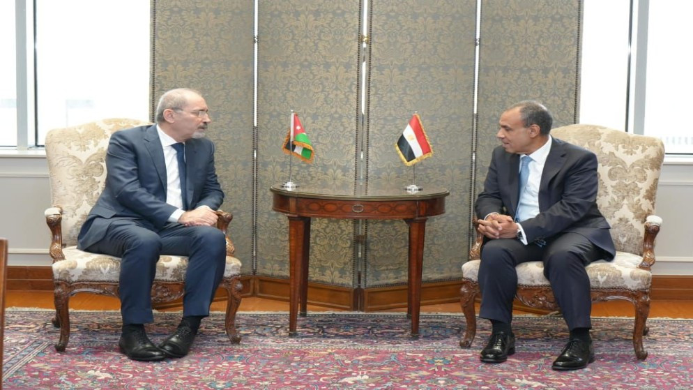 الصفدي ونظيره المصري يشددان على ضرورة التزام اتفاق وقف إطلاق النار في غزة وتنفيذ بنوده كاملة