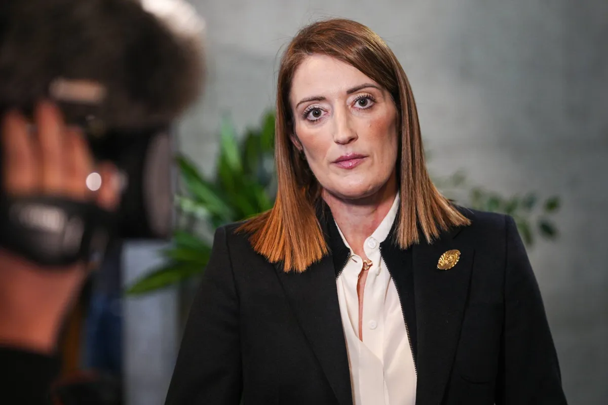 البرلمان الأوروبي يحظر دخول الدبلوماسيين والمسؤولين الإيرانيين إلى مقاره