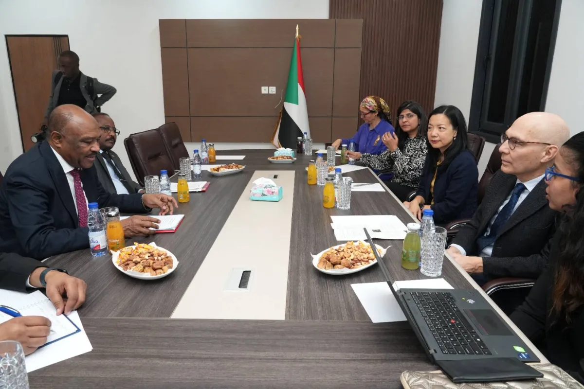 زيارة المفوض الأممي لحقوق الإنسان إلى السودان تفجر جدلاً وسط تصعيد عسكري
