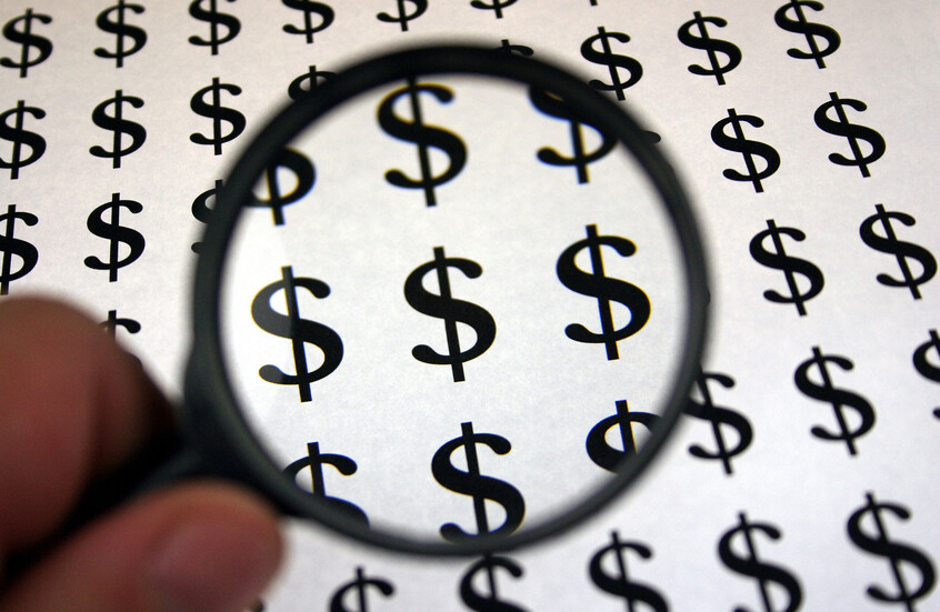 البورصات الأوروبية تتراجع بعد تهديدات ترامب بفرض رسوم جمركية جديدة