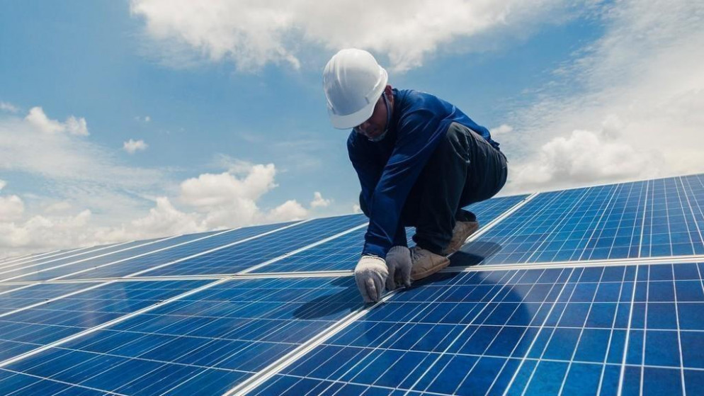 العربية للطاقة المتجددة: الأردن نموذج إقليمي رائد في الطاقة الرقمية