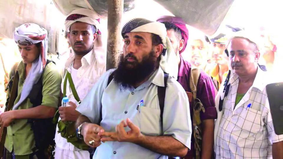 نجاة قائد عسكري بارز من تفجير سيارة مفخخة في عدن