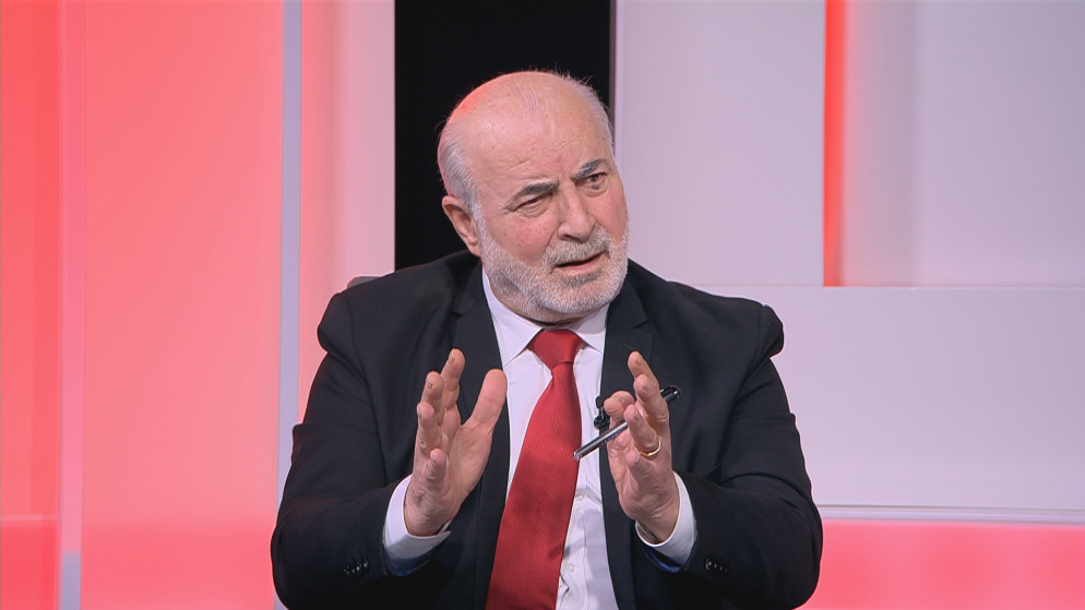 شتيوي يتوقع وضع شروط على التقاعد المبكر