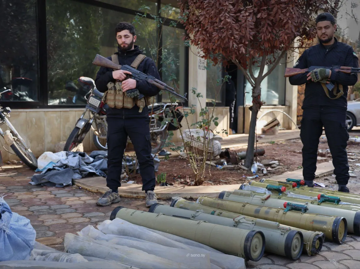 سوريا تعلن إحباط محاولة تهريب شحنة صواريخ وقذائف إلى لبنان