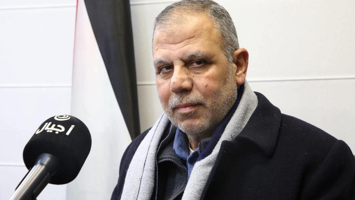 الاحتلال يمدد اعتقال الروائي وليد الهودلي بتهمة التحريض