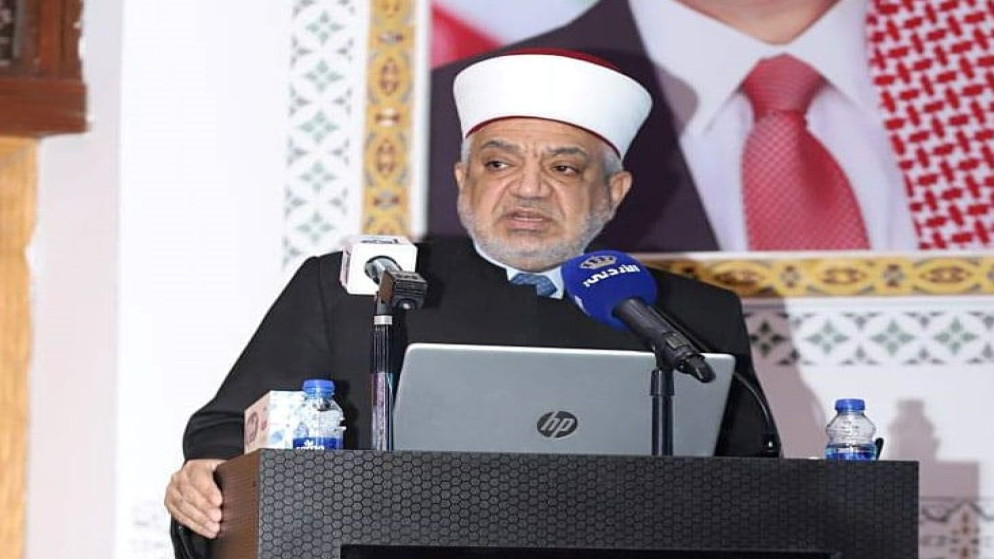 وزير الأوقاف يدعو لترجمة قيم العمل والإتقان إلى برامج تنفيذية