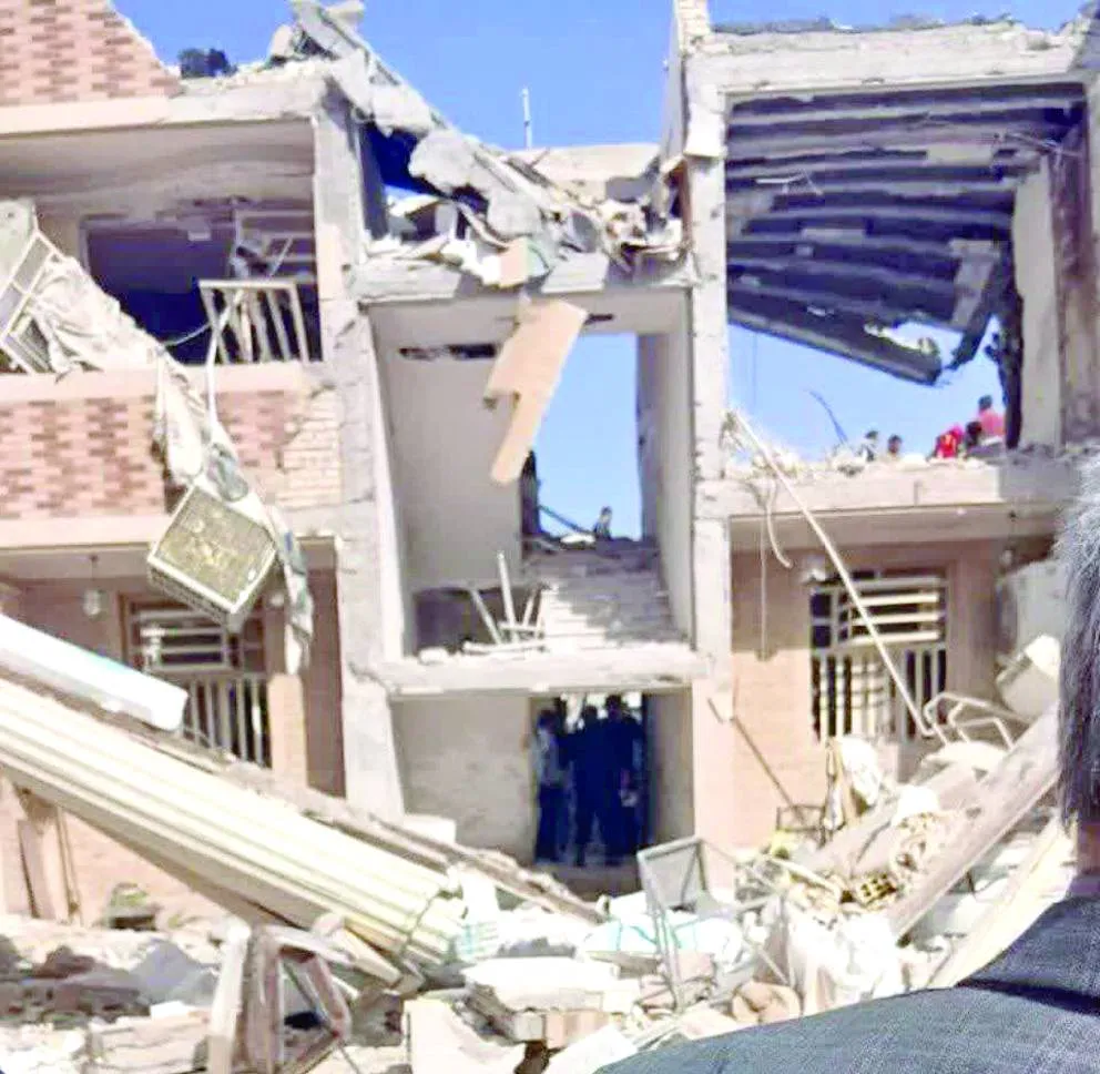 انفجارات غامضة تهز مدناً إيرانية وسط تهديدات متبادلة مع واشنطن