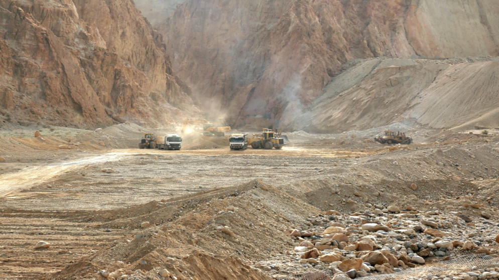 إنجاز معالجات هندسية لـ 52 موقعا تضررت من السيول والانهيارات بكلفة 9 ملايين دينار