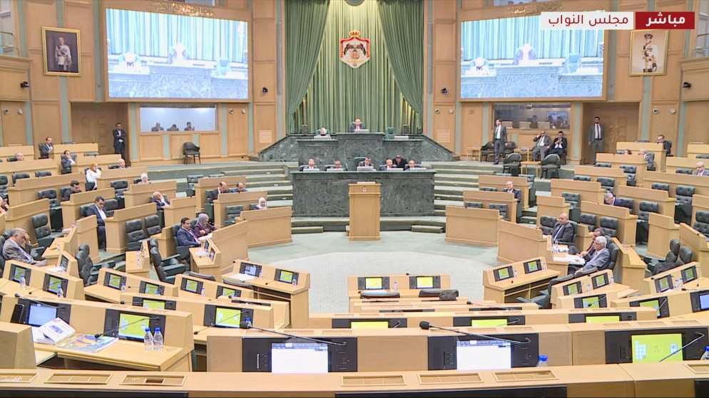 مجلس النواب يقر مادتين بمشروع قانون الغاز