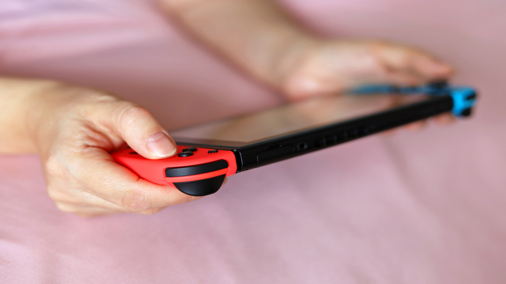 الأمن العام تحذر من ألعاب الكترونية خطيرة تهدد سلامة الأطفال النفسية