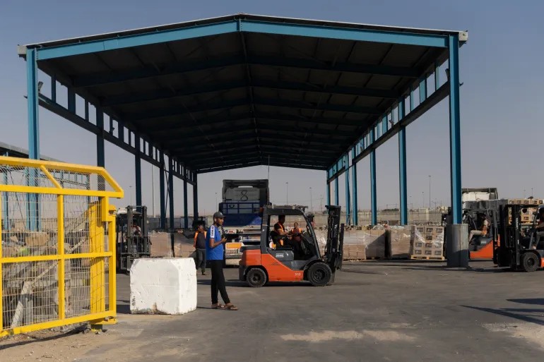 فتح معبر كرم ابو سالم: تسهيل دخول المساعدات الانسانية لغزة