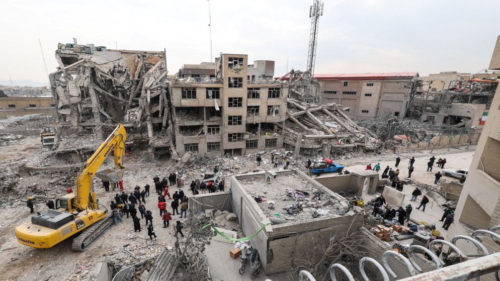 تصعيد خطير: اسرائيل تكشف عن ضربات مكثفة استهدفت مواقع حساسة في ايران