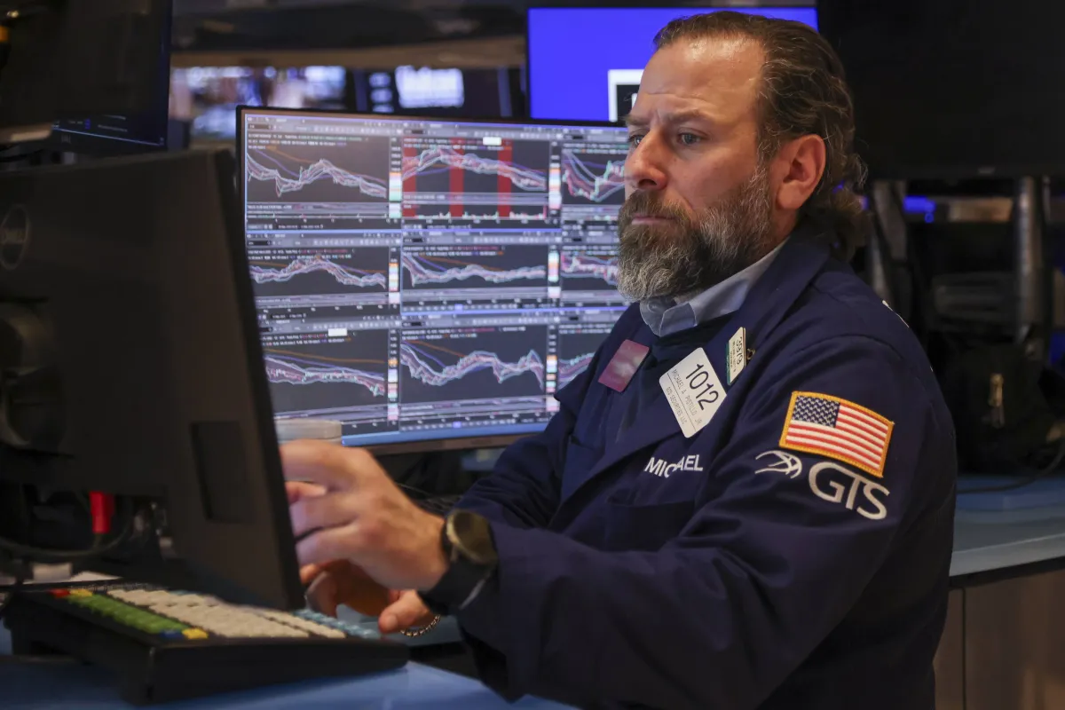 تداولات الأسهم العالمية تحت ضغط: نزوح أسبوعي كبير وسط مخاوف النفط والتضخم