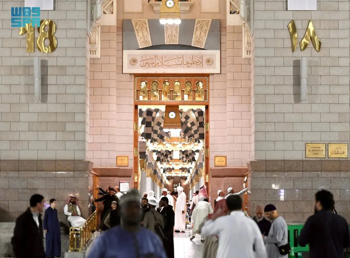 تحف معمارية.. تفاصيل دقيقة وراء أبواب المسجد النبوي