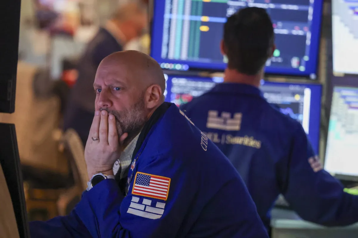 مخاوف من عودة شبح السبعينات يهدد الاقتصاد العالمي