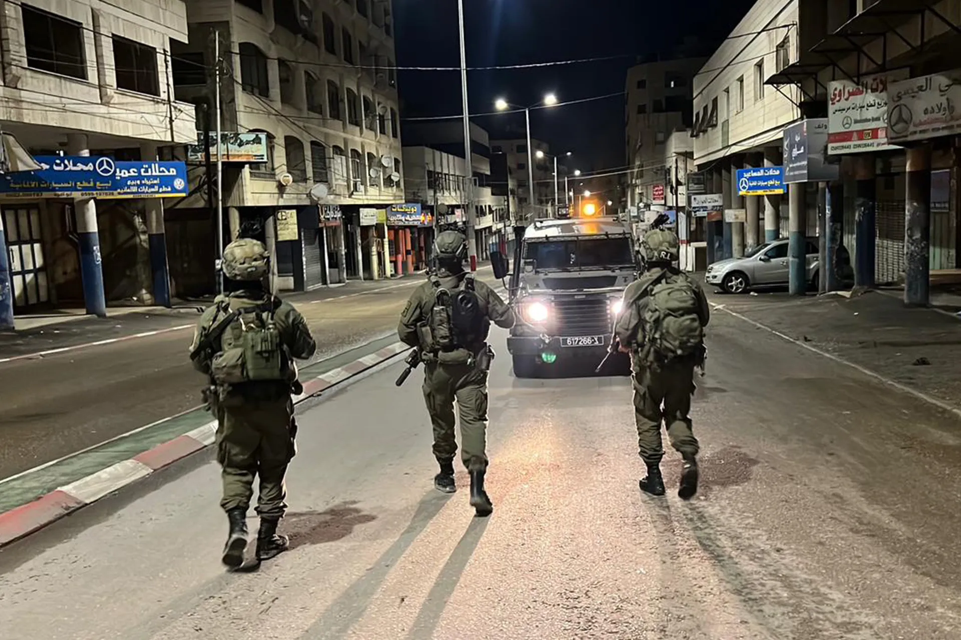 مجزرة في طوباس.. الاحتلال يغتال عائلة فلسطينية بدم بارد