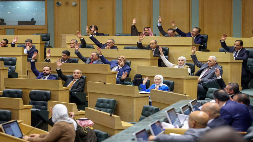 البرلمان يحيل قانون الضمان الاجتماعي المعدل الى لجنة العمل