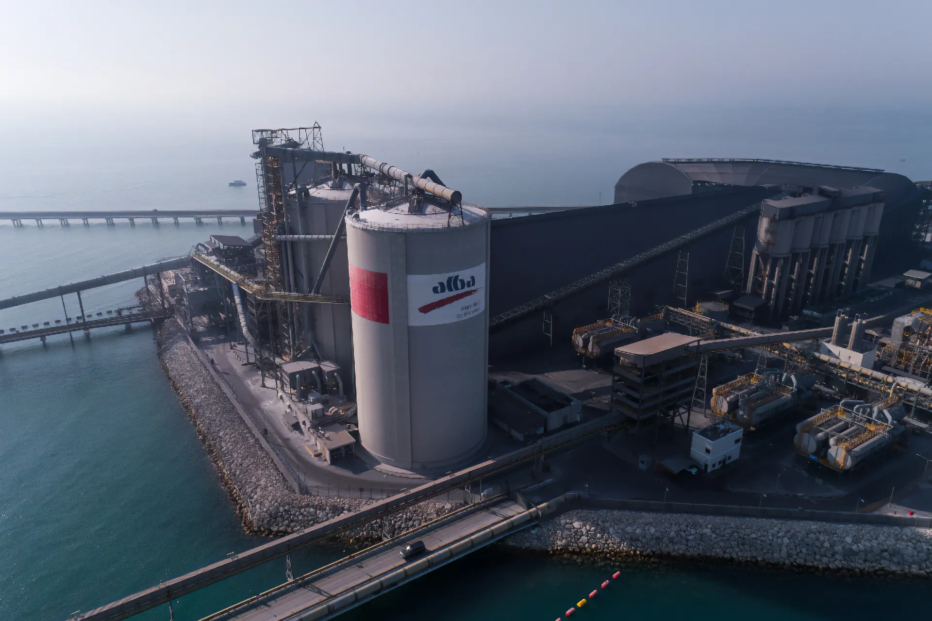 اضطرابات في إمدادات الطاقة تهز أسواق الألمنيوم العالمية