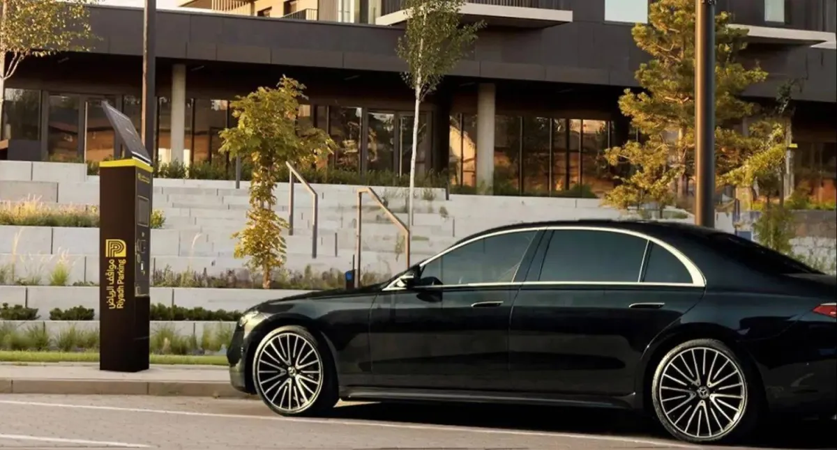 الرياض تعيد تعريف اقتصاد العاصمة بمشروع مواقف مبتكر