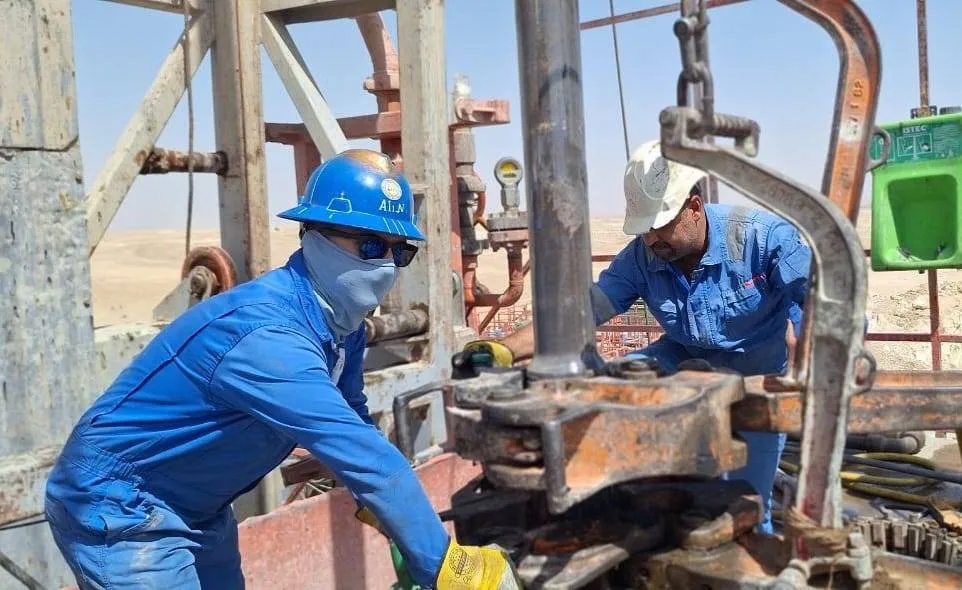 تخفيضات انتاج النفط تضع التصنيف الائتماني للعراق تحت مجهر ستاندرد اند بورز