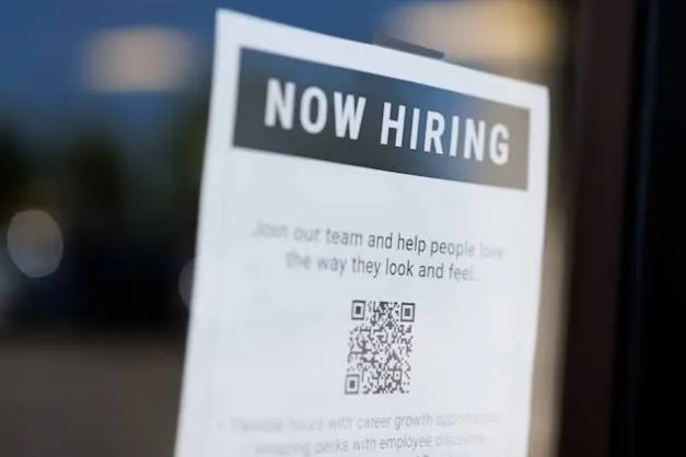 بيانات البطالة الامريكية تفاجئ المحللين بانخفاض غير متوقع