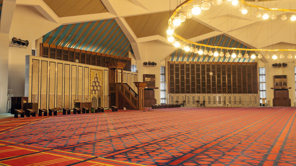 وزارة الاوقاف تقرر اقامة صلاة العيد في المساجد وتلغي المصليات الخارجية