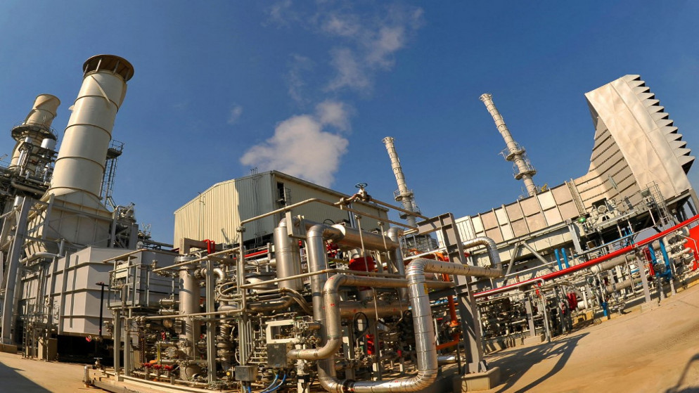 الكويت تواجه هجمات بمسيرات تستهدف مصافي النفط