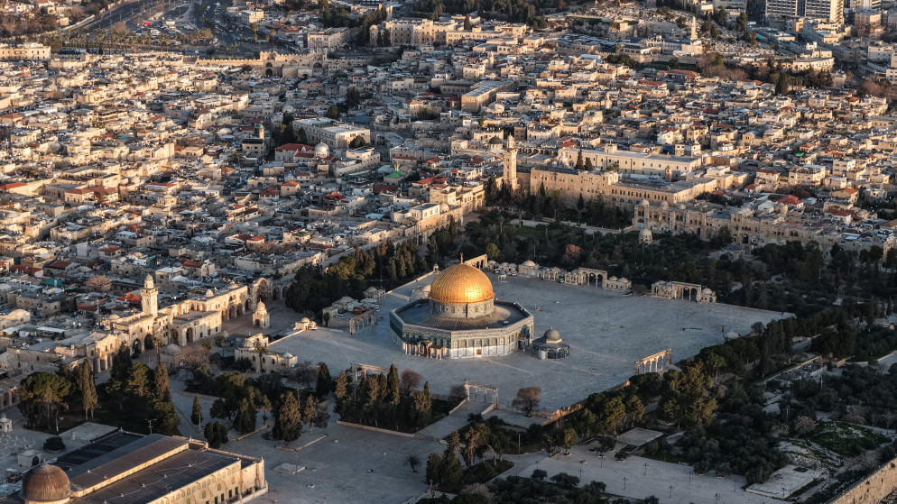 القدس تحت وطأة الحرب: تصعيد إسرائيلي للسيطرة على الأقصى