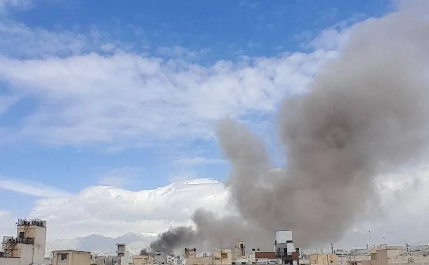 واشنطن وتل ابيب تصعدان الضغط العسكري على طهران وسط تحذيرات متبادلة