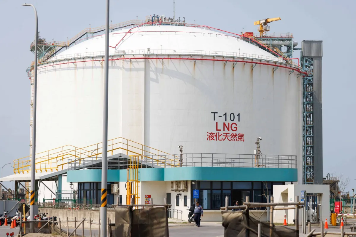 ازمة غاز عالمية تلوح في الافق واضطرابات في الامدادات