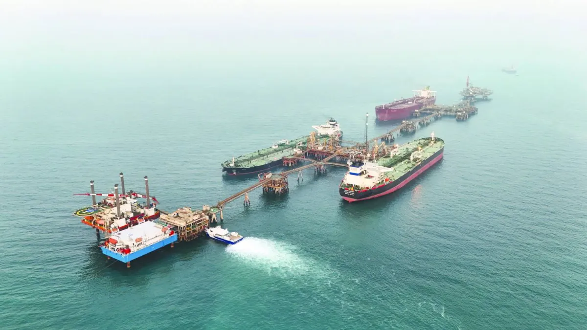 العراق يسعى لتسهيل مرور ناقلات النفط عبر مضيق هرمز