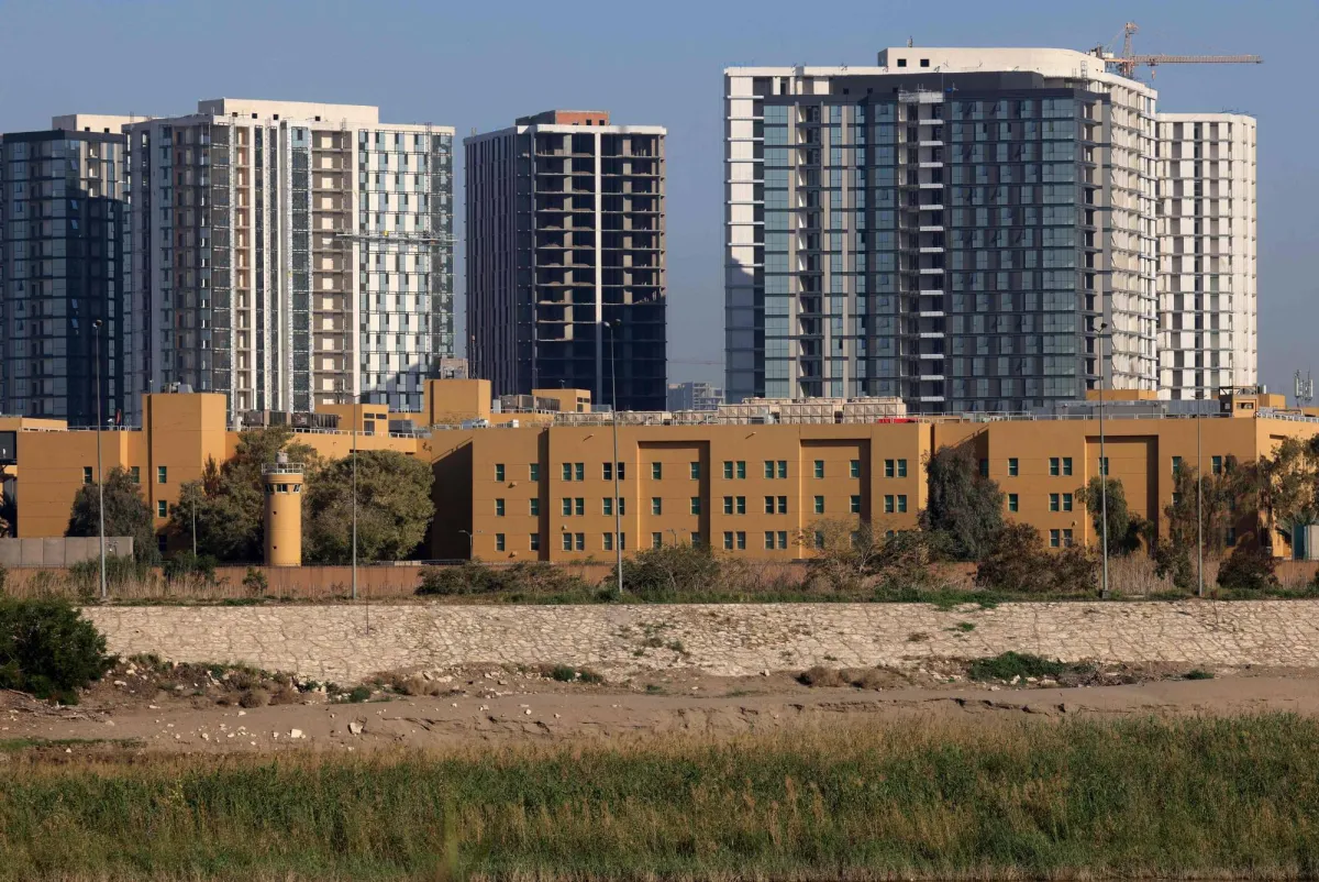 بغداد تستدعي دبلوماسيين امريكيين وايرانيين احتجاجا على ضربات الحشد والبشمركة