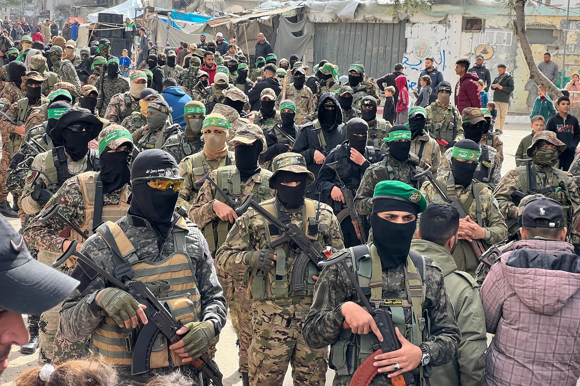 رفض فلسطيني واسع لخطة نزع السلاح بغزة.. والفصائل تؤكد: المقاومة حق مشروع