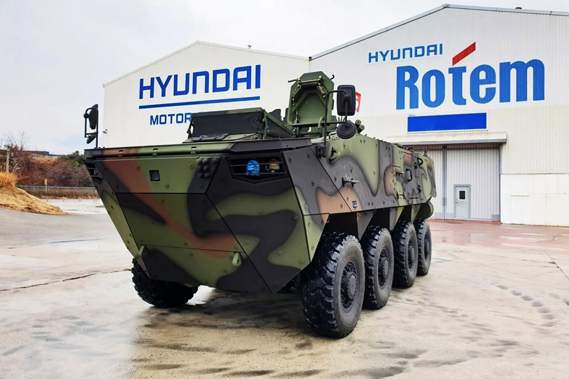 تحول محتمل مصانع السيارات تتجه نحو الصناعات الدفاعية