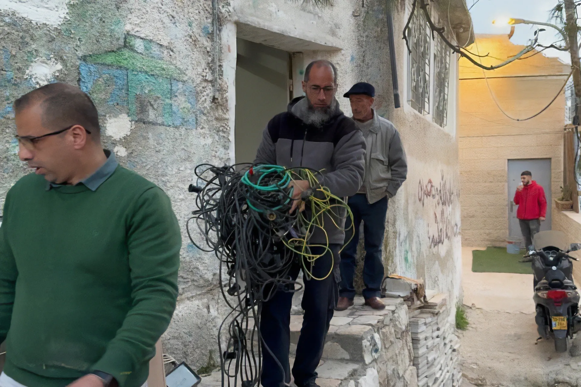 تصاعد التوتر في القدس: مستوطنون يقتحمون سلوان ويهجرون عائلات فلسطينية